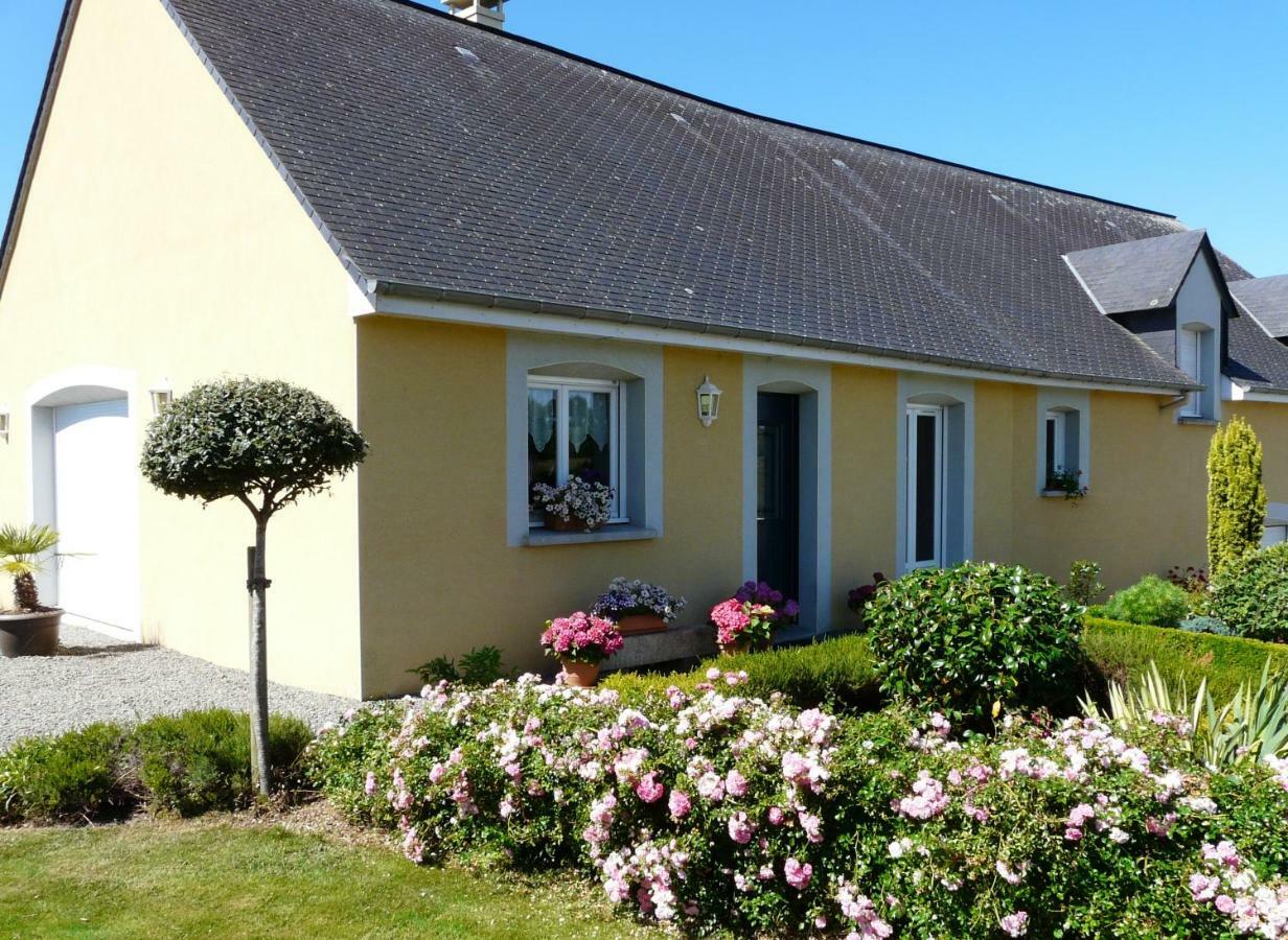 Chambre D'Hotes Le Pot Au Lait Bed & Breakfast Villaines-la-Juhel Стая снимка